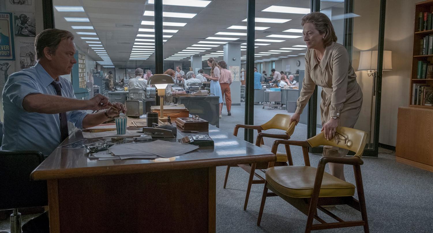 Ben Bradlee (Tom Hanks) conversing with Katharine Graham (Meryl Streep) about opportunity to expose government secrets to the public.
