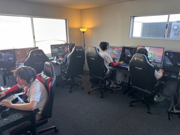 GAME ON The Mater Dei Esports Team competes against each other. The Esports team competes not only against each other but also against many other schools. They compete by playing popular video games like Valorant, Super Smash Bros, and Fortnite. Jimenez and his teammates support the ongoing gaming legacy in hopes of keeping it strong in the future. “Ultimately, [I coach] because of my love for video games, and my passion for having an opportunity to be part of a team,” Jimenez said. Photo courtesy of Paloma Navaro.